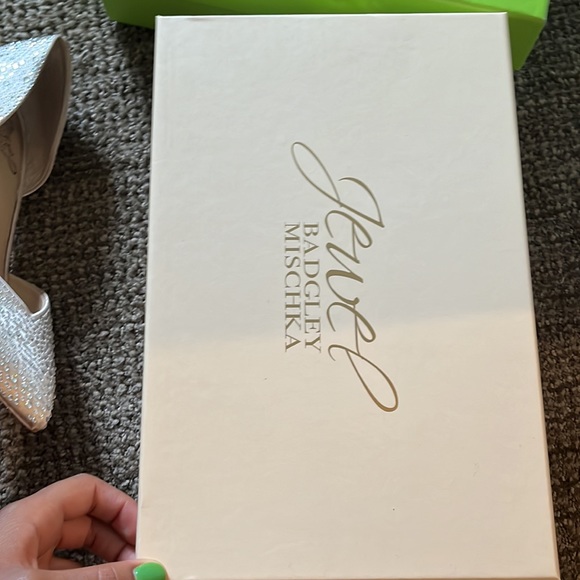 Jewel Badgley Mischika Stiletto Silver pump - Picture 6 of 7